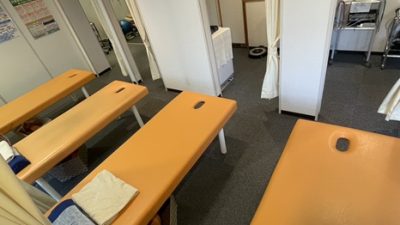 施術ベッドを新しくしましたよ(^^)/
